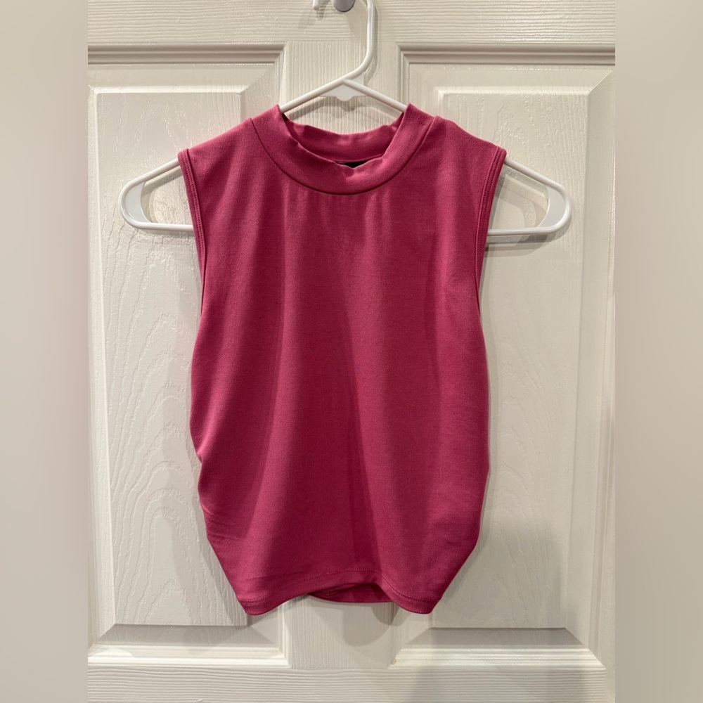 NWT Cider Pink Sleeveless Top - Size S